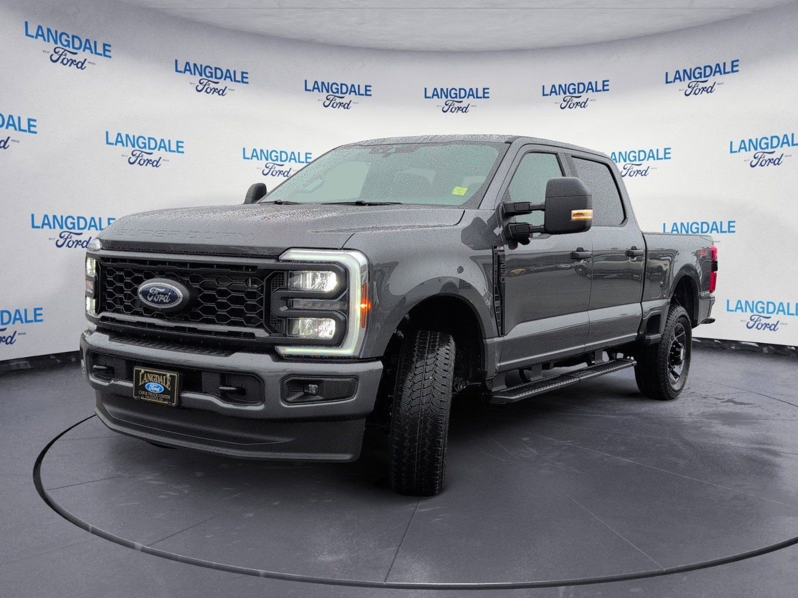 New 2026 Carbonized Gray Metallic Ford XL image 11