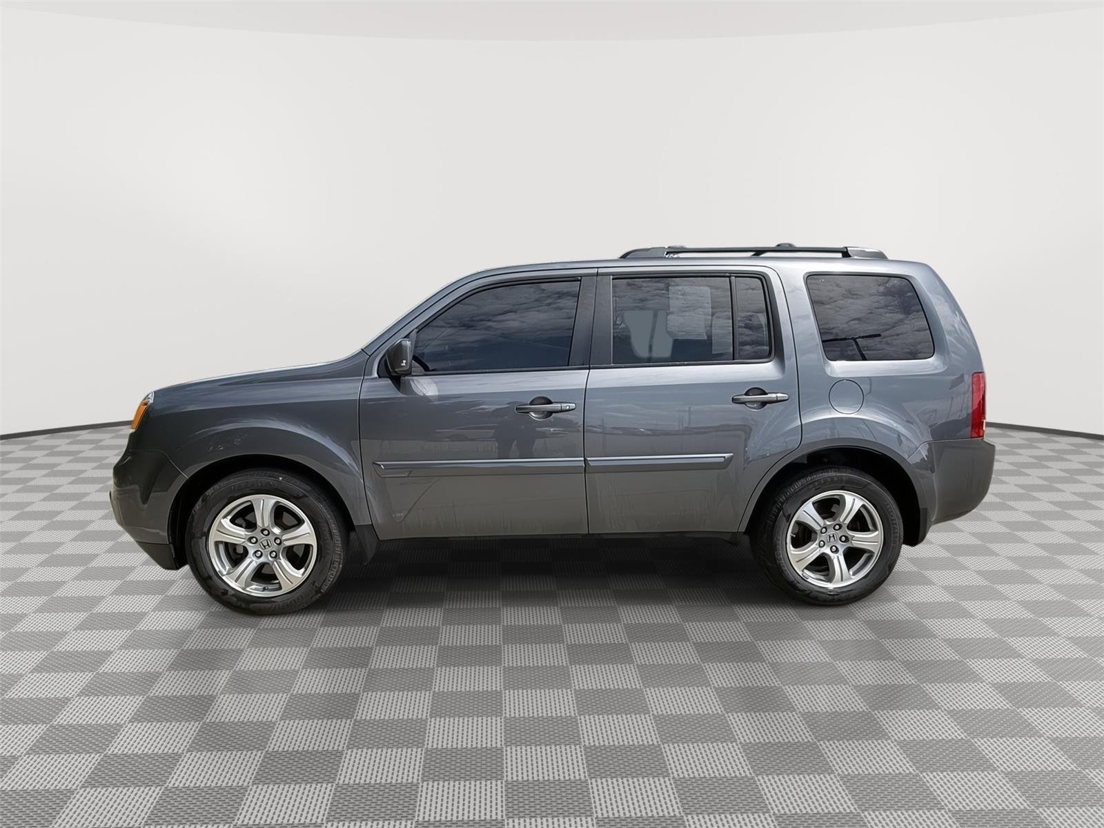 Used 2014  Honda EX-L image 4