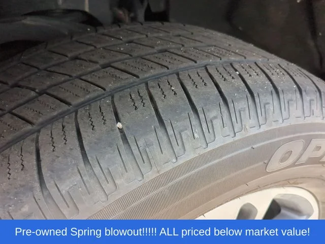Used 2024 White Ford XLT image 7
