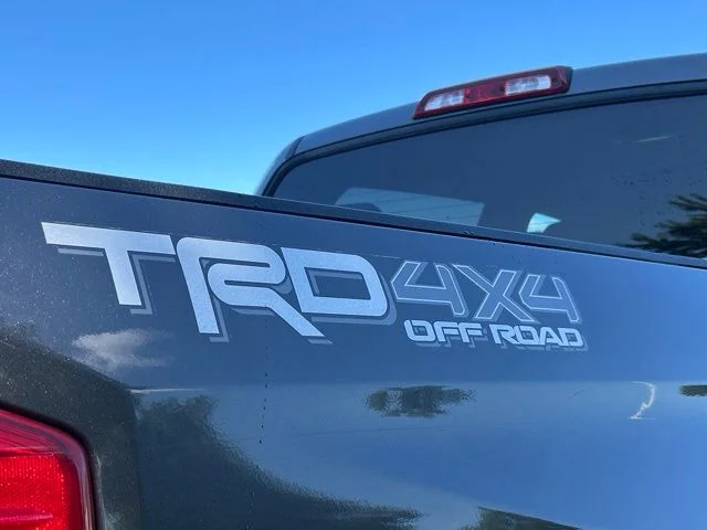 Used 2018 Gray Toyota SR5 image 18