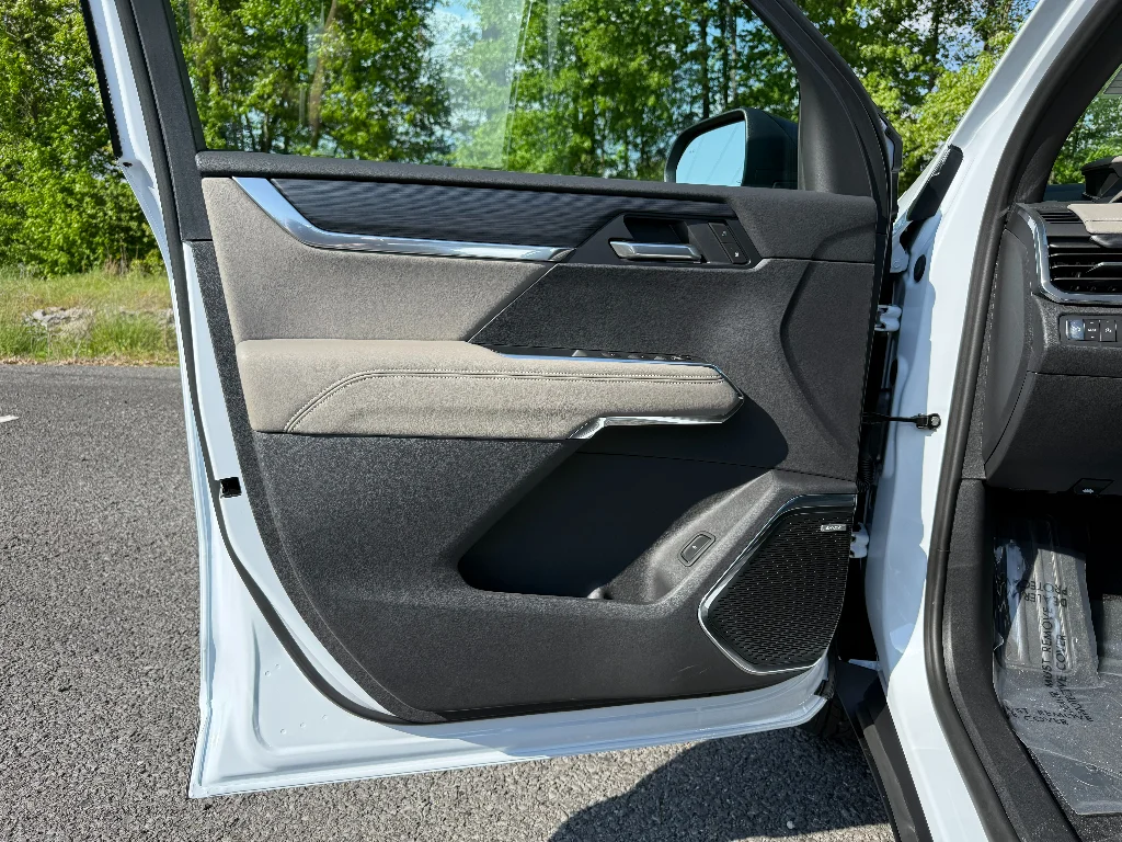 2026 GMC Acadia Elevation - Photo 22