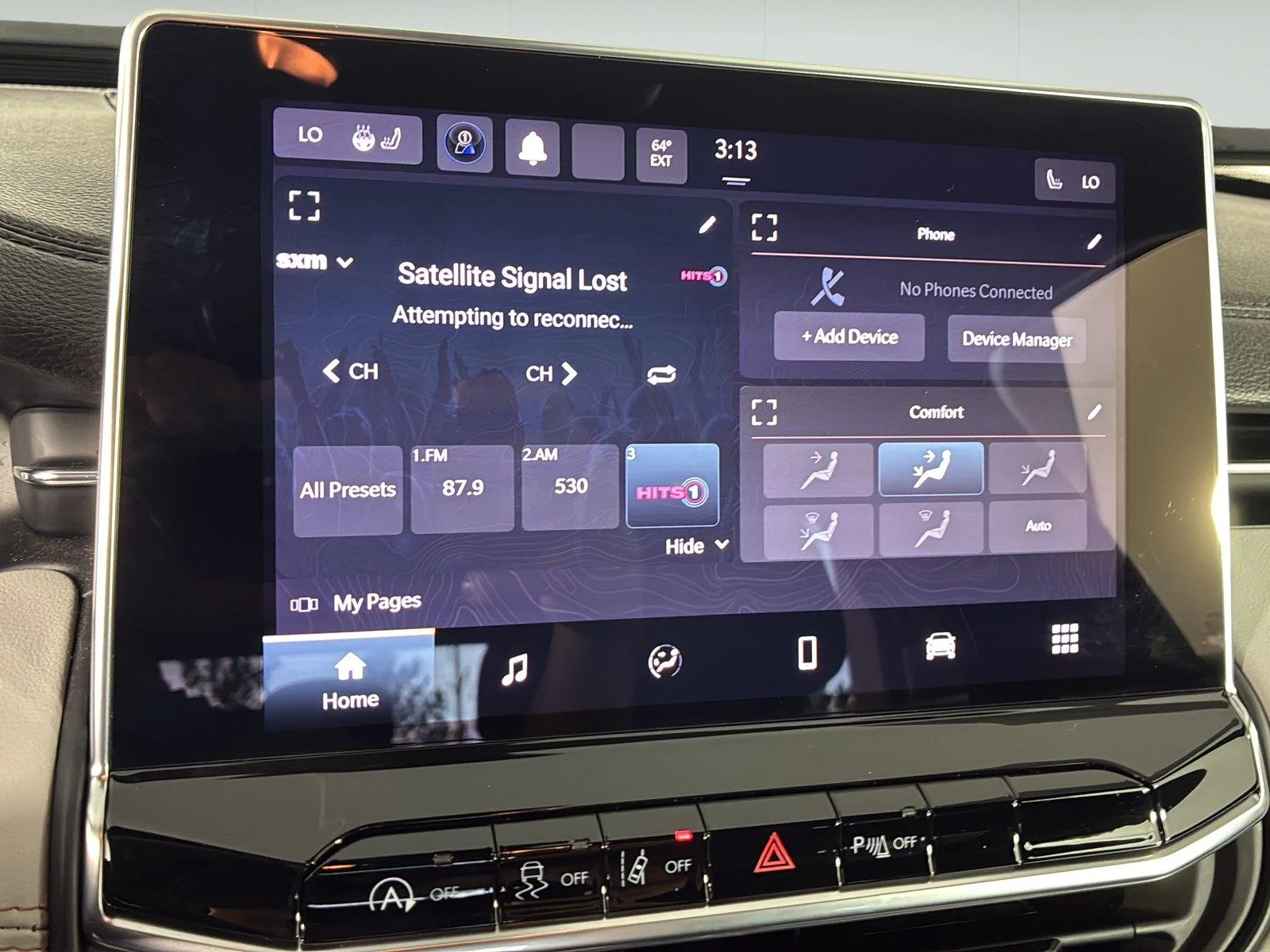Used 2023 Diamond Black Crystal Pearlcoat Jeep Limited image 26