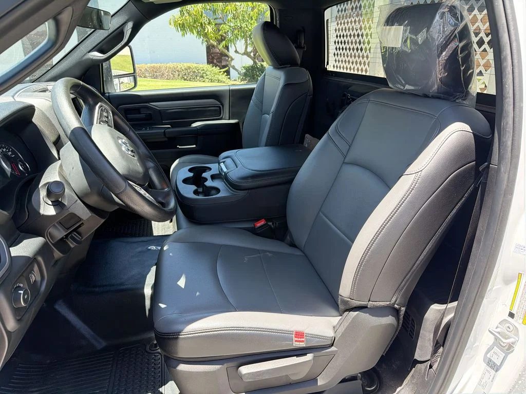 2025 RAM 3500 Chassis Tradesman - Photo 13