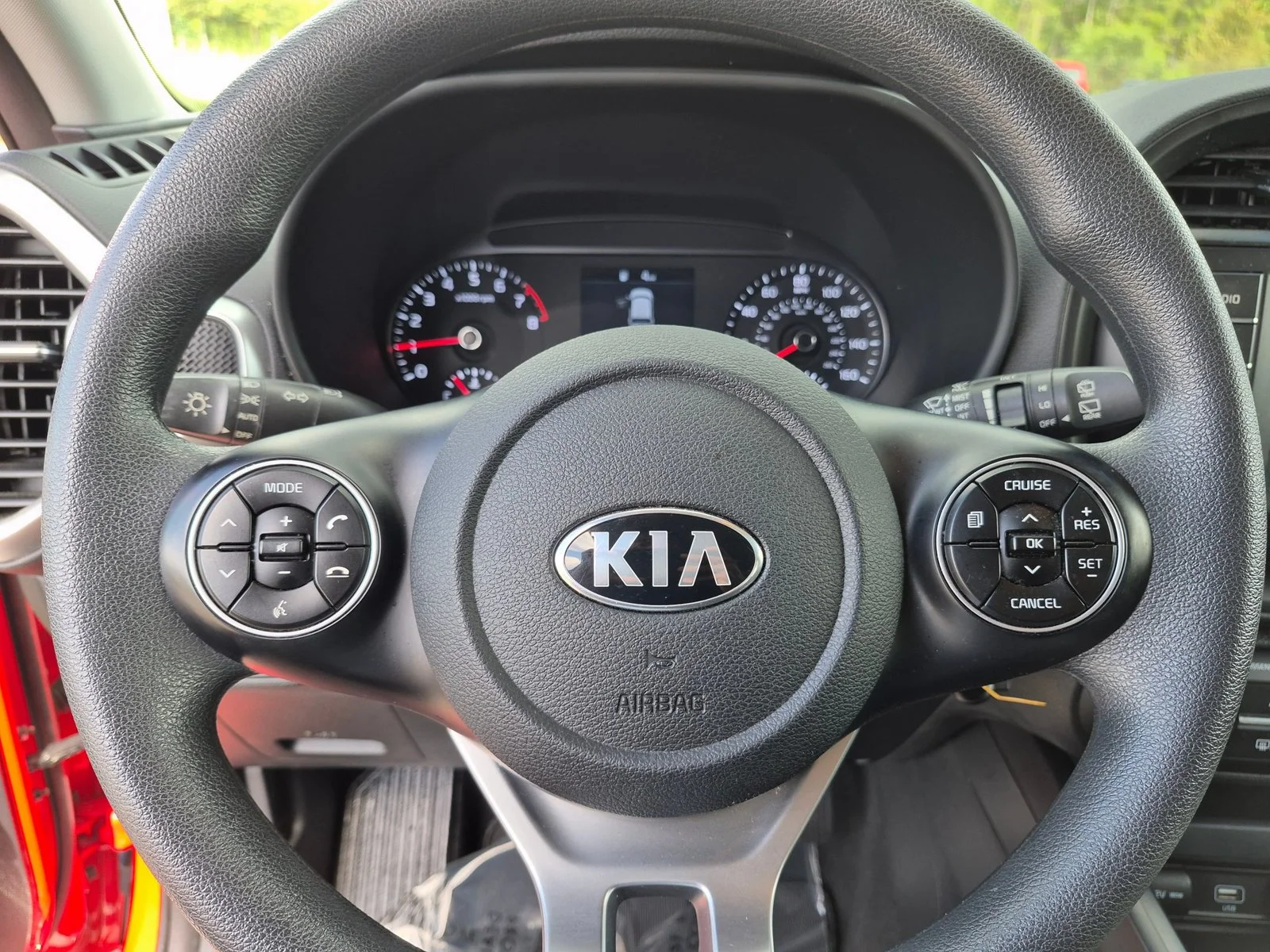 Used 2021 Inferno Red Kia S image 13