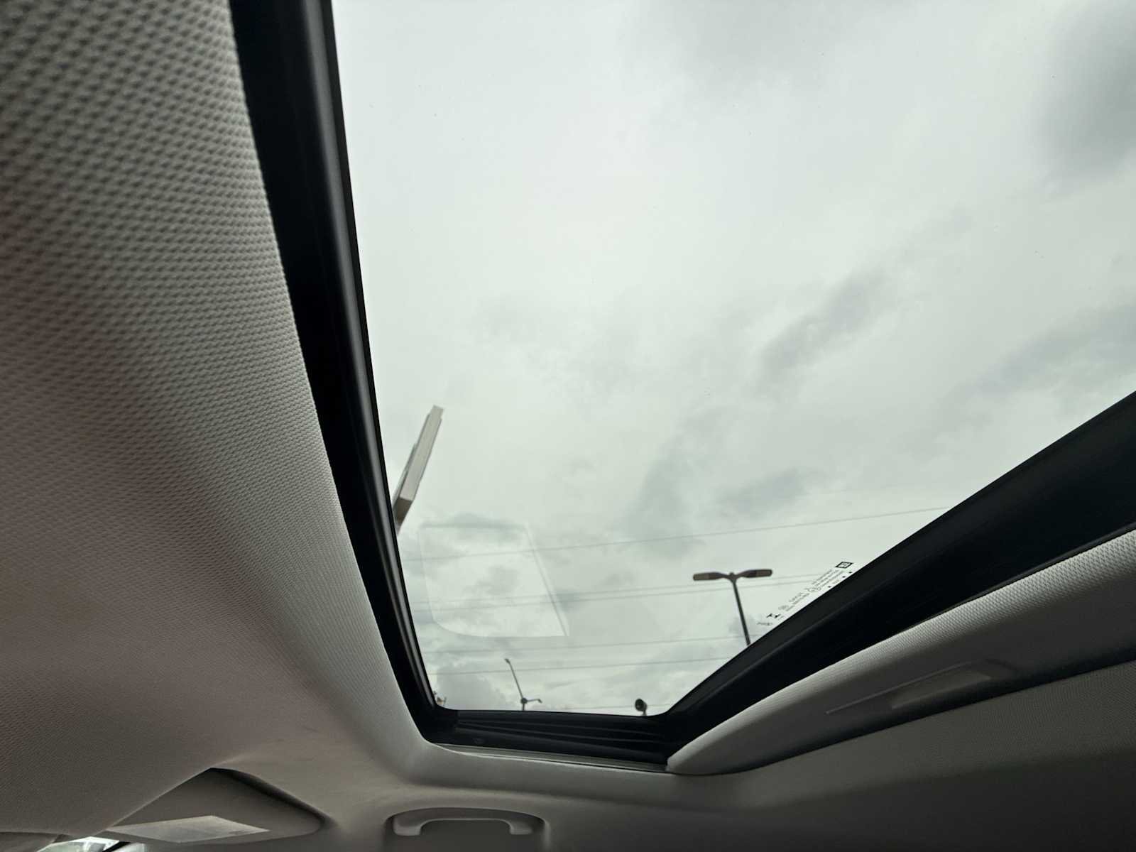Certified Used 2024 Summit White Chevrolet ACTIV image 18