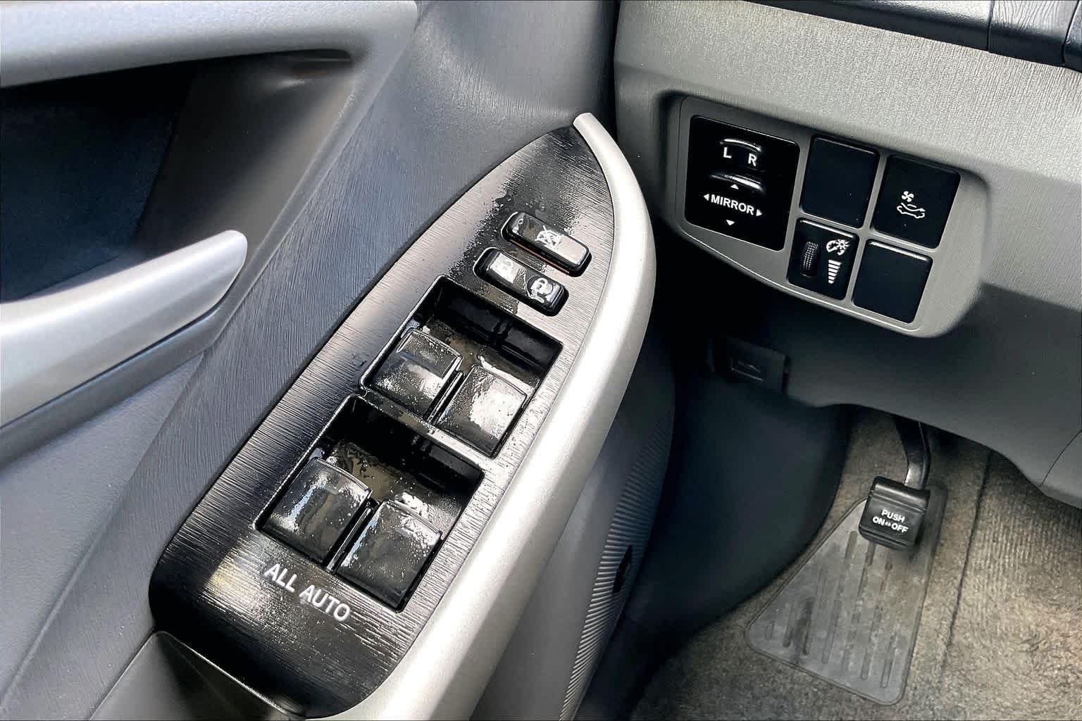 Used 2011 Winter Gray Metallic Toyota I image 32
