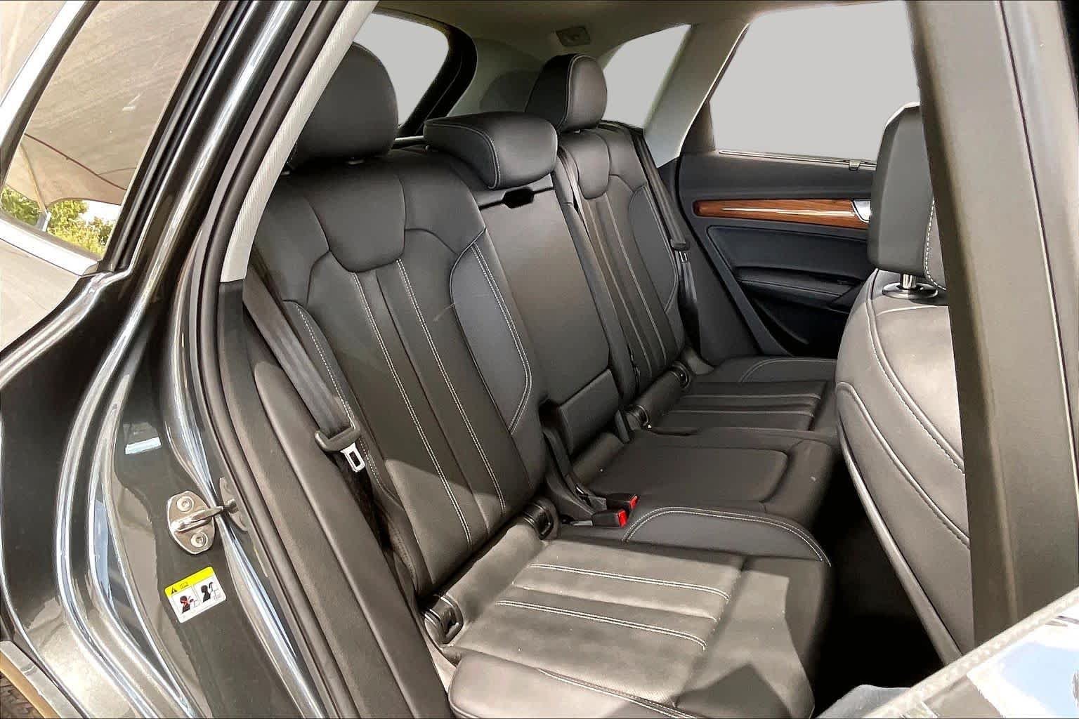 Used 2023 Daytona Gray Pearl Effect Audi S line Premium Plus image 19