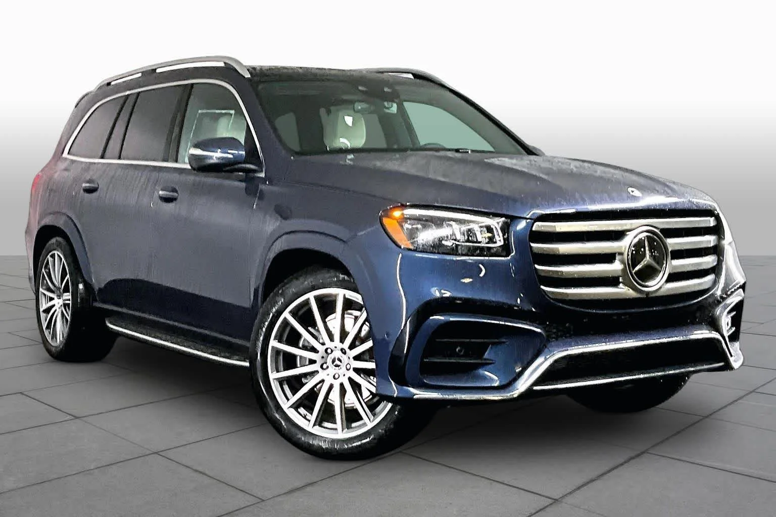 New 2026 Twilight Blue Metallic Mercedes-Benz GLS 450 image 2