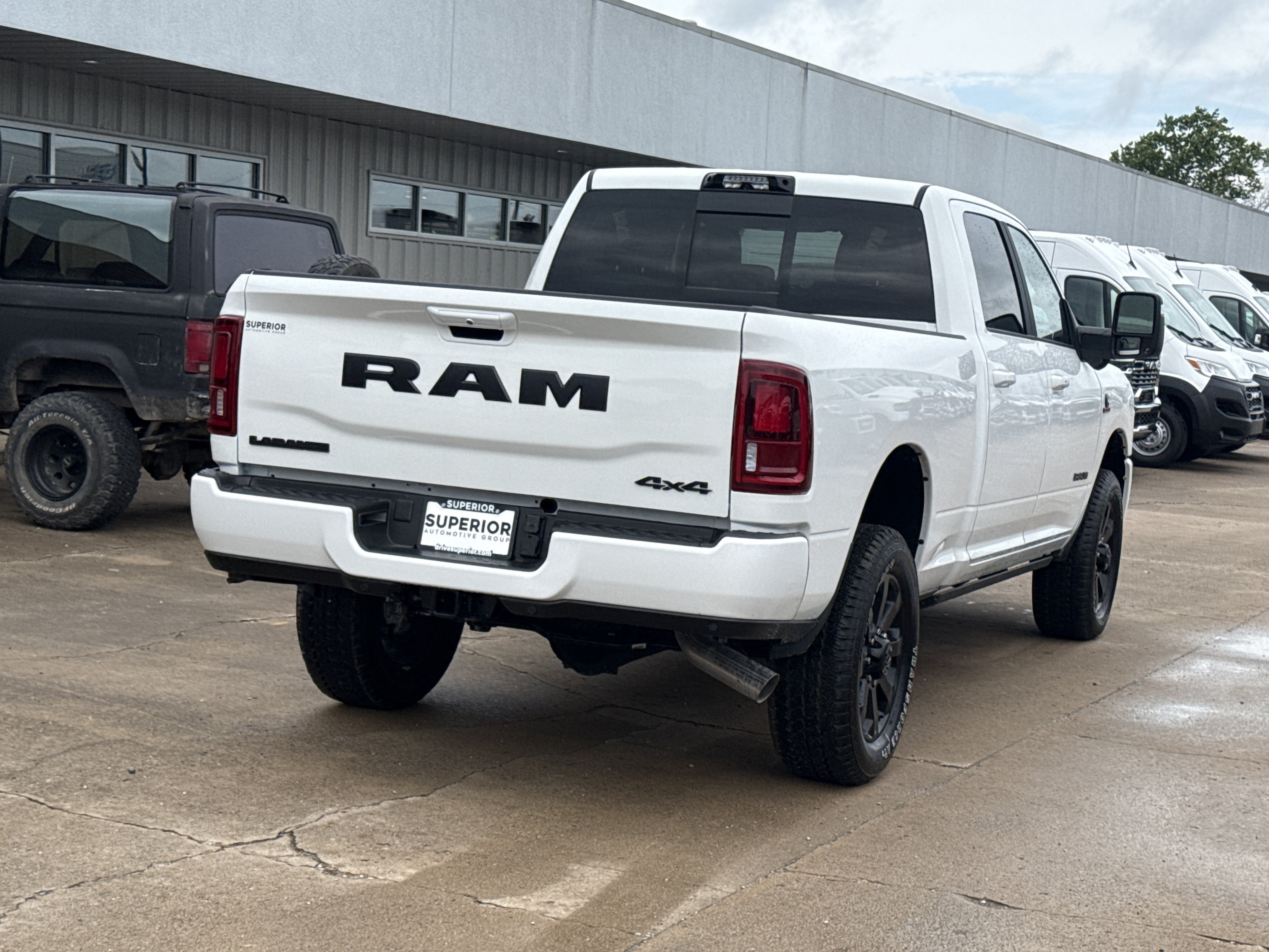 New 2026 Bright White Clear-Coat Exterior Paint RAM Laramie image 2