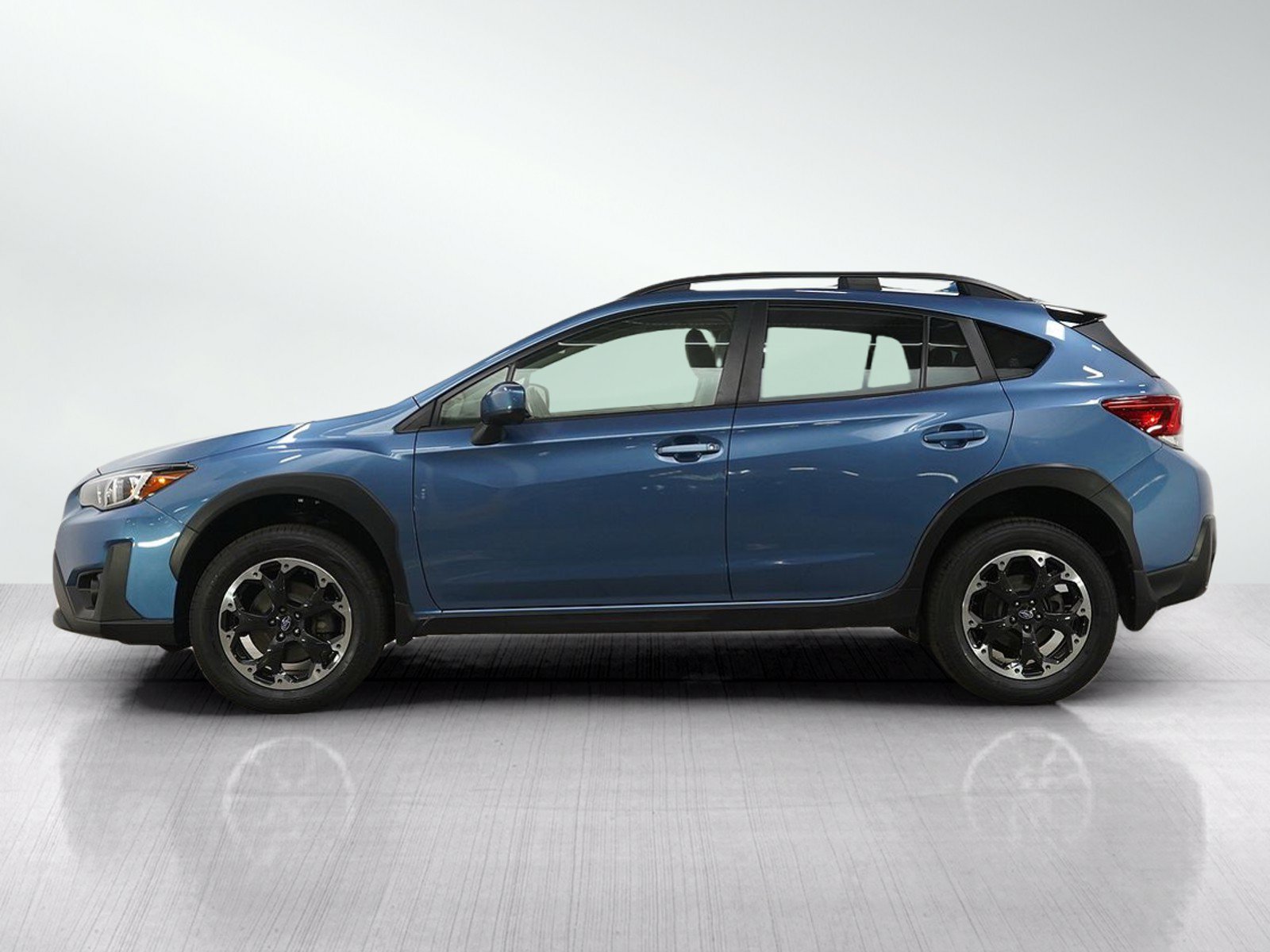 Used 2021 Subaru Crosstrek Premium with VIN JF2GTACC5MG385829 for sale in South Saint Paul, Minnesota