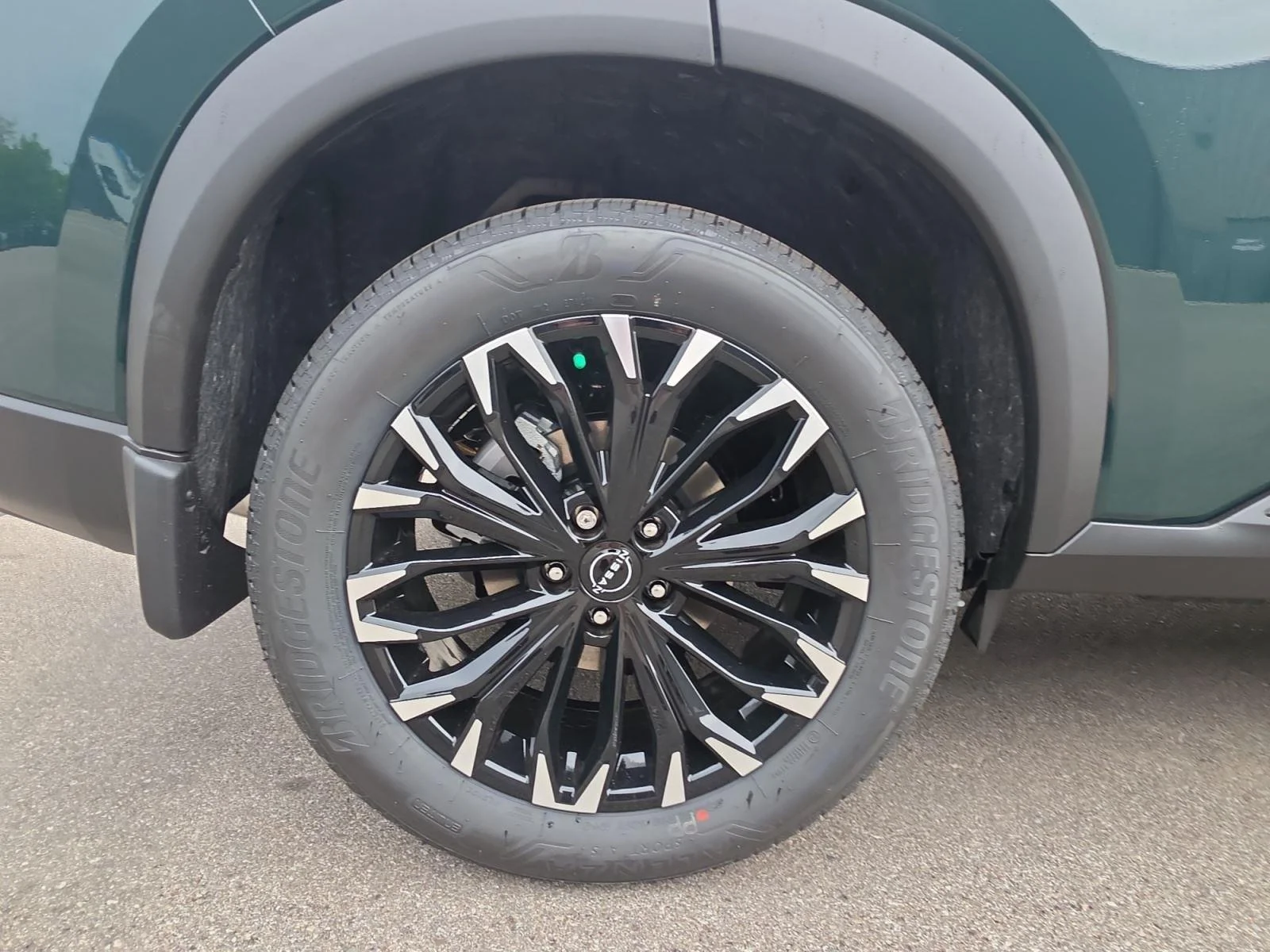 New 2026 Obsidian Green Nissan Dark Armor image 30