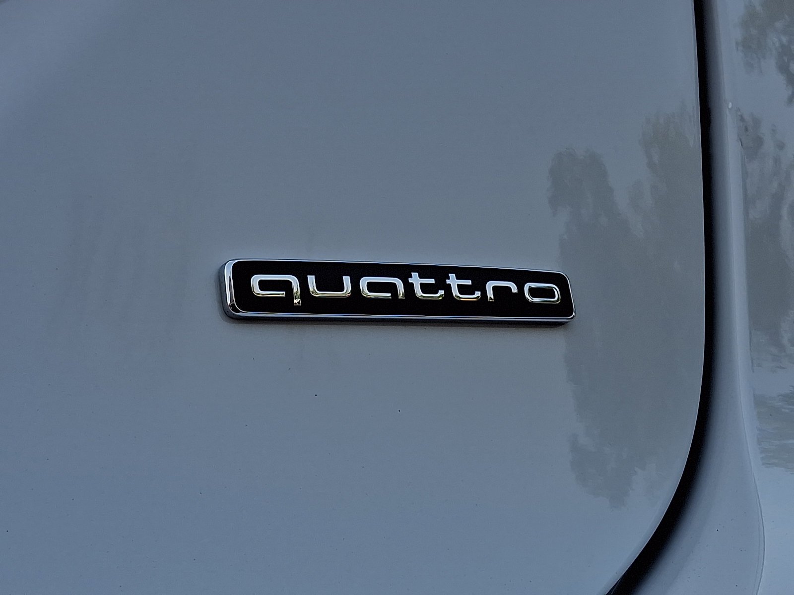 Used 2025 Glacier White Metallic   2Y2y Audi Premium Plus image 29