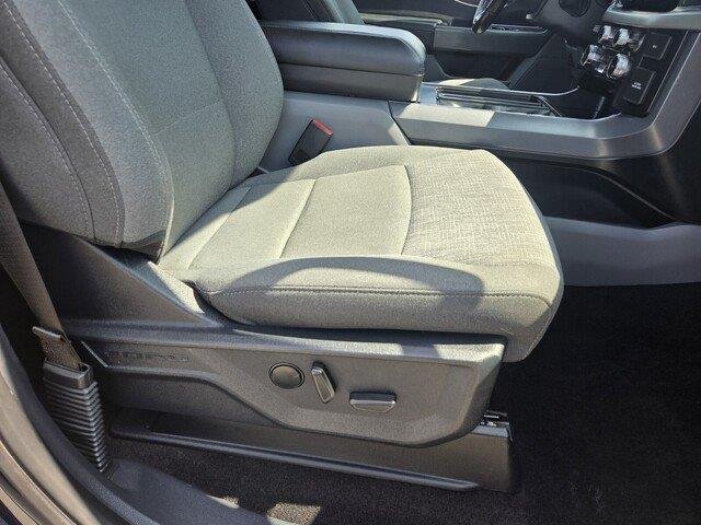 Used 2022 BLUE Ford XLT image 28