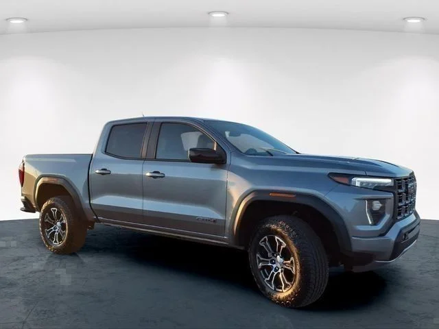 Used 2025 Silver GMC AT4 image 5