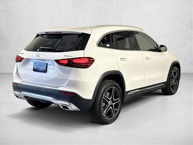 New 2026 Polar White Mercedes-Benz GLA 250 image 34