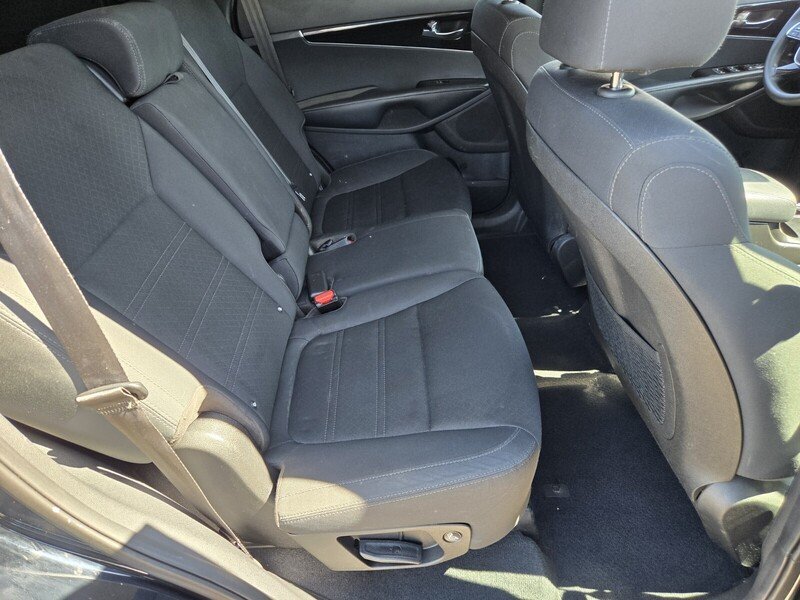 Used 2020 Ebony Black KIA L FWD image 15