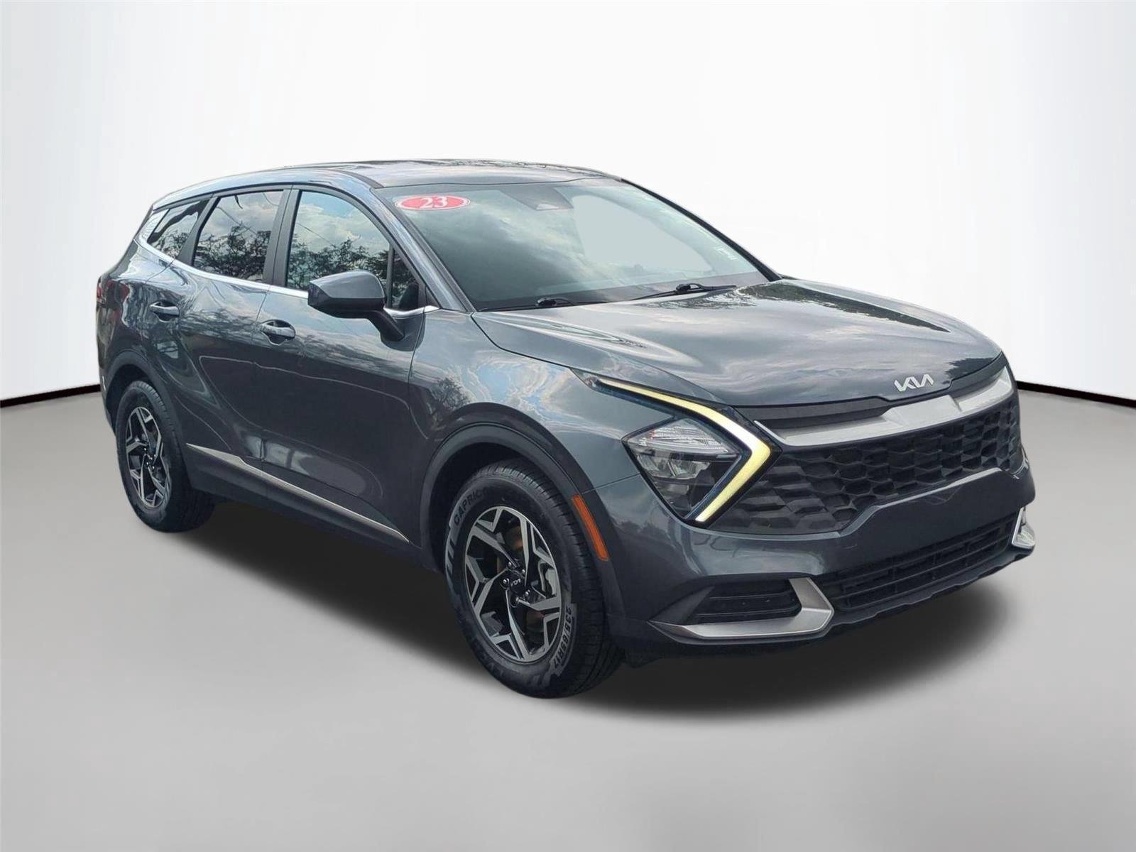 Used 2023 Gravity Gray Kia LX image 7