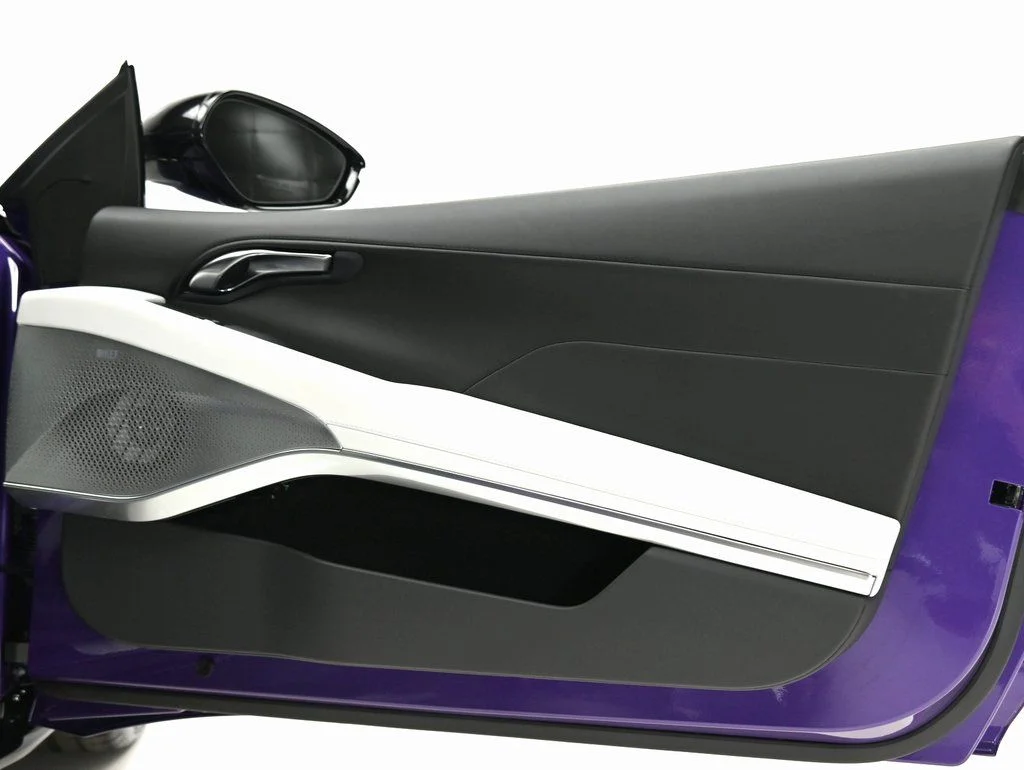2026 Lotus Emira - Photo 17