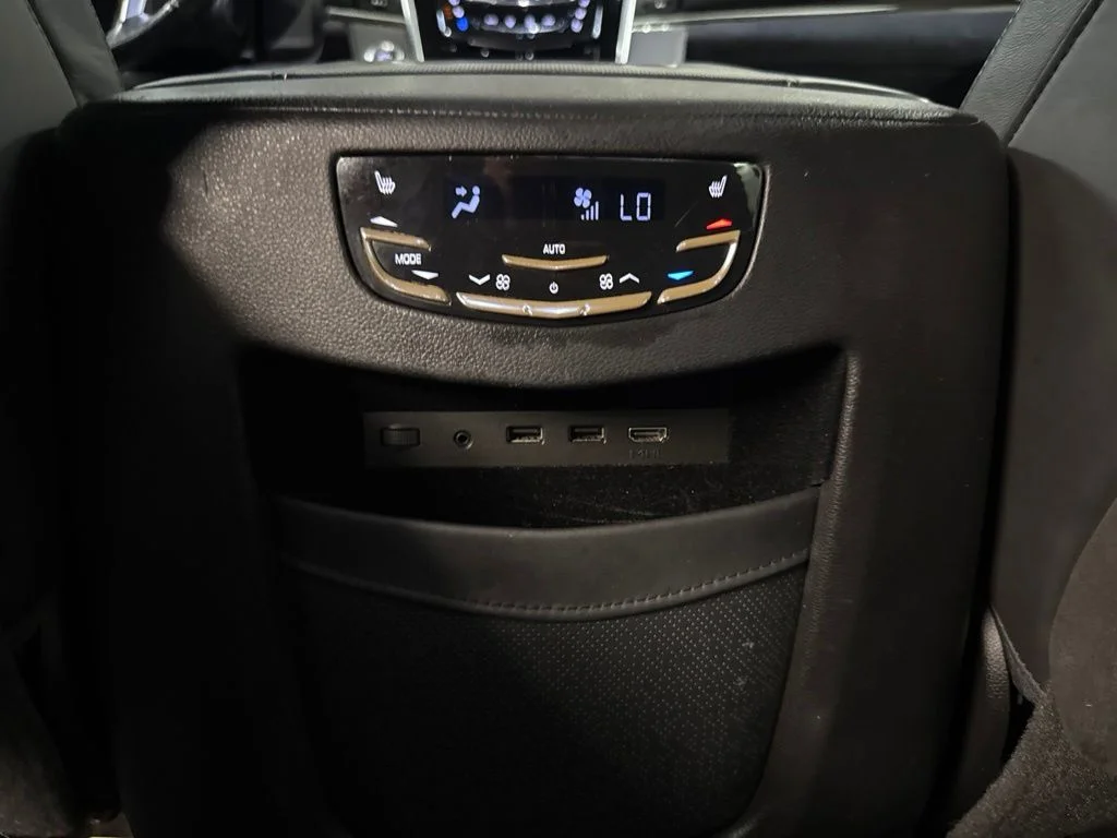 Used 2019 Black Raven Cadillac Platinum Edition image 17