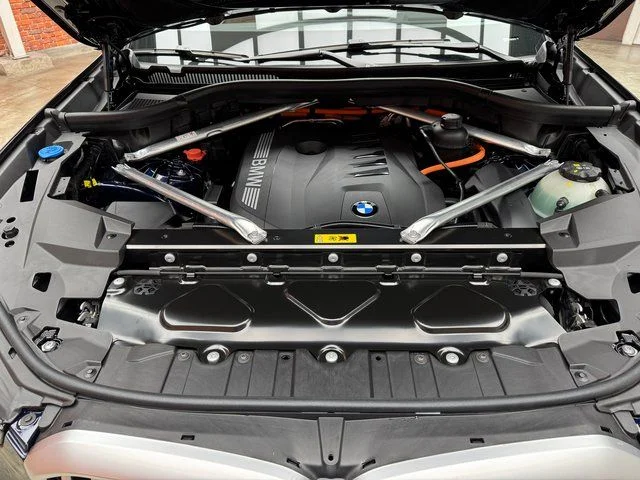 Used 2026 Blue BMW xDrive50e image 27