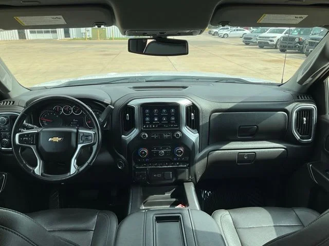 Used 2021 White Chevrolet LTZ image 4