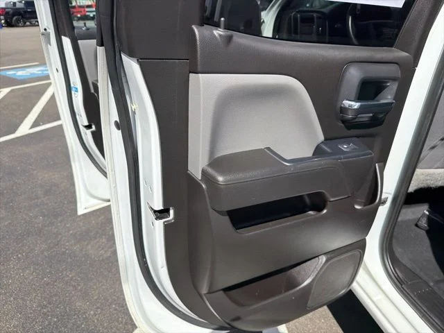 Used 2019 Summit White Chevrolet Silverado Custom image 19
