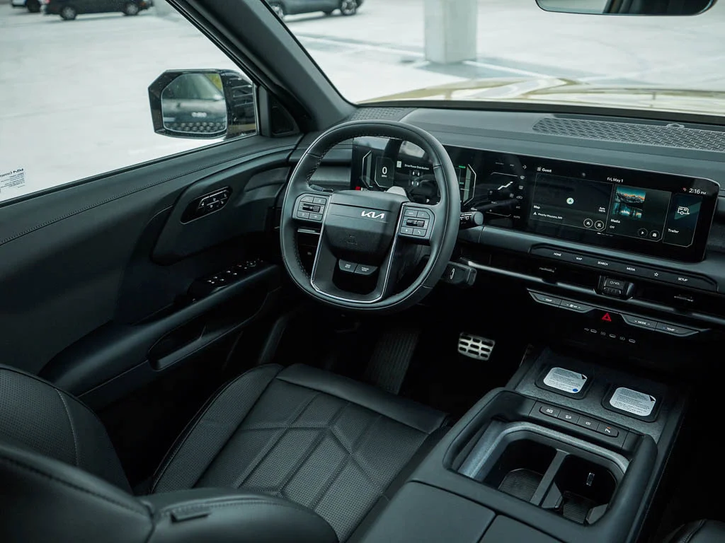 New 2027 Ebony Black Kia X-LINE SX AWD image 16