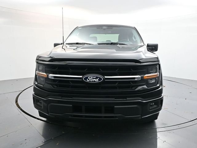 New 2026 Black Ford XLT image 2