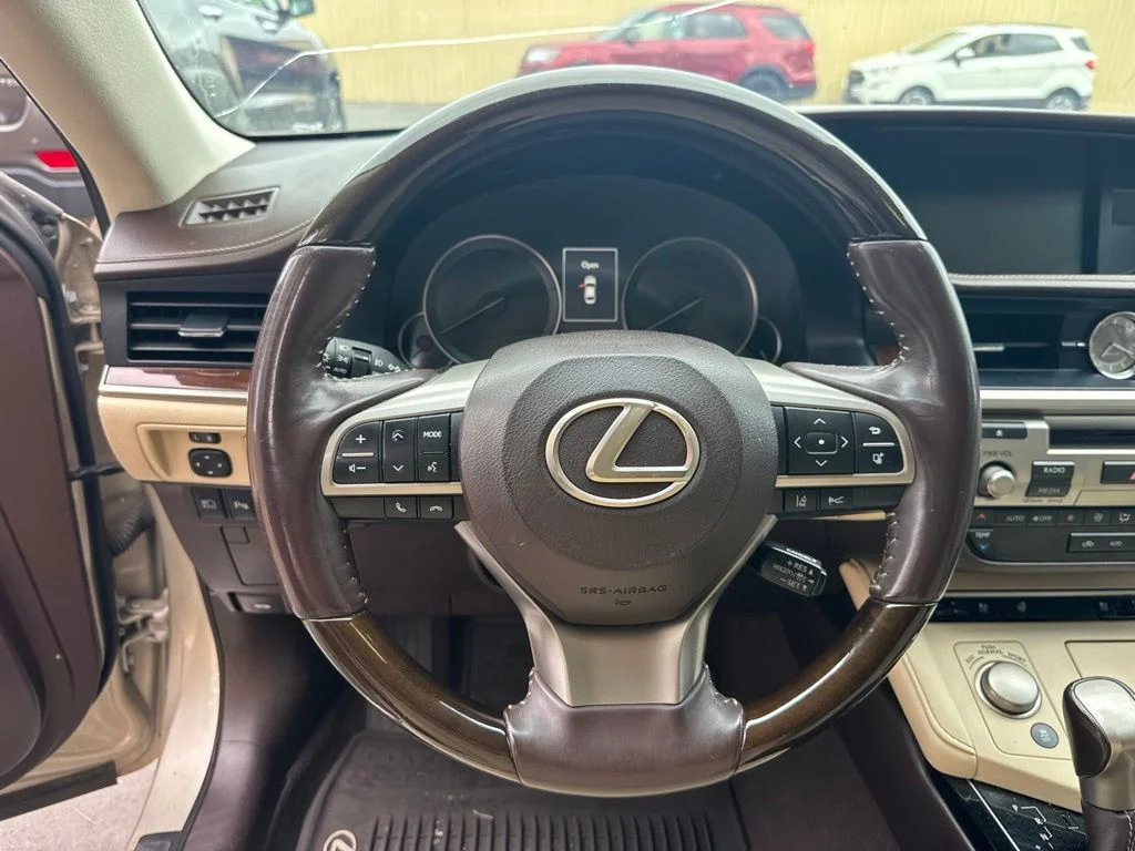 Used 2017 Beige Lexus 350 image 11