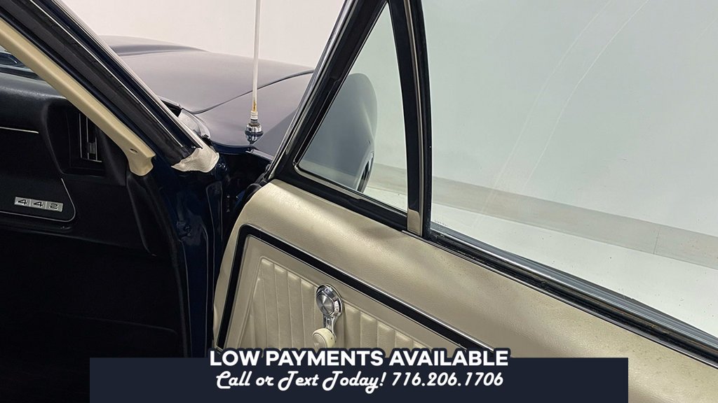 Used 1968  Oldsmobile Supreme image 35