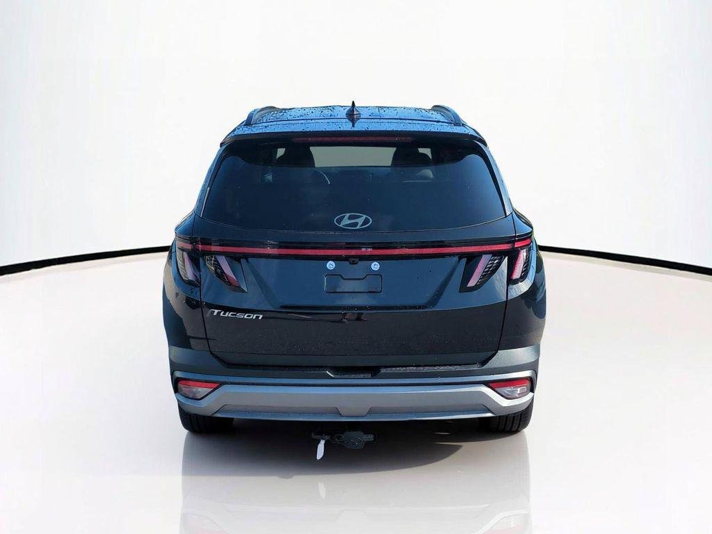 New 2026 Black Hyundai SEL Premium FWD image 6