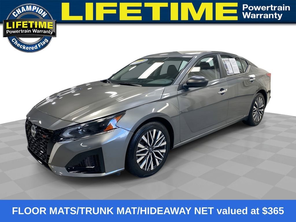 2024 Nissan Altima SV