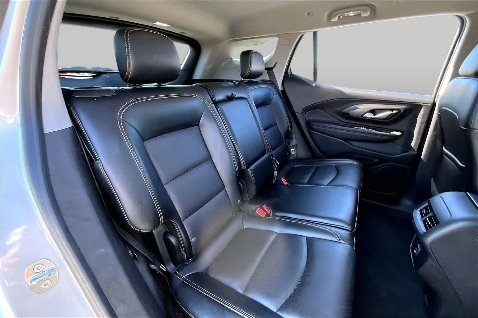 Used 2020 Quicksilver Metallic GMC SLT image 20