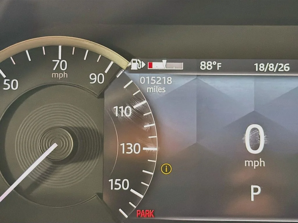 Certified Used 2023 Gold Land Rover Dynamic image 12