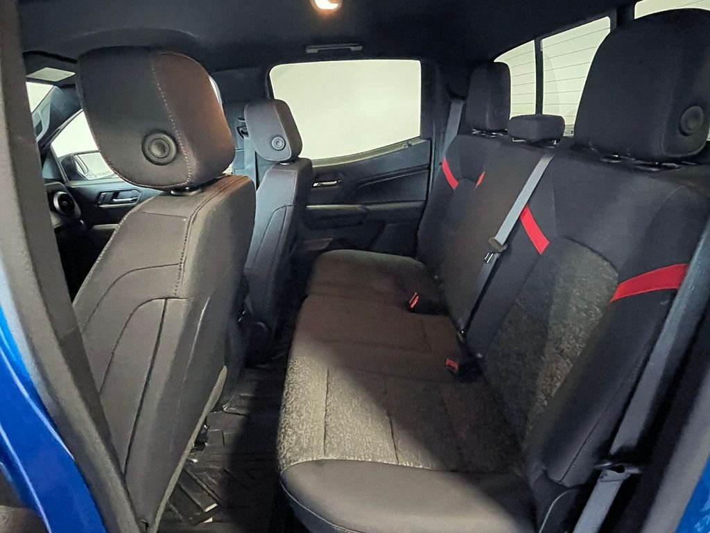 Used 2024 Blue Chevrolet Z71 image 20