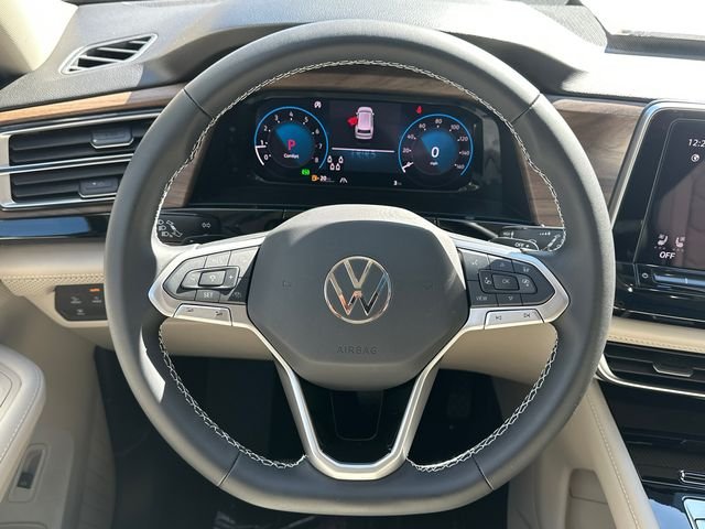 New 2026 Silver Volkswagen 2.0T SE w/Technology image 24