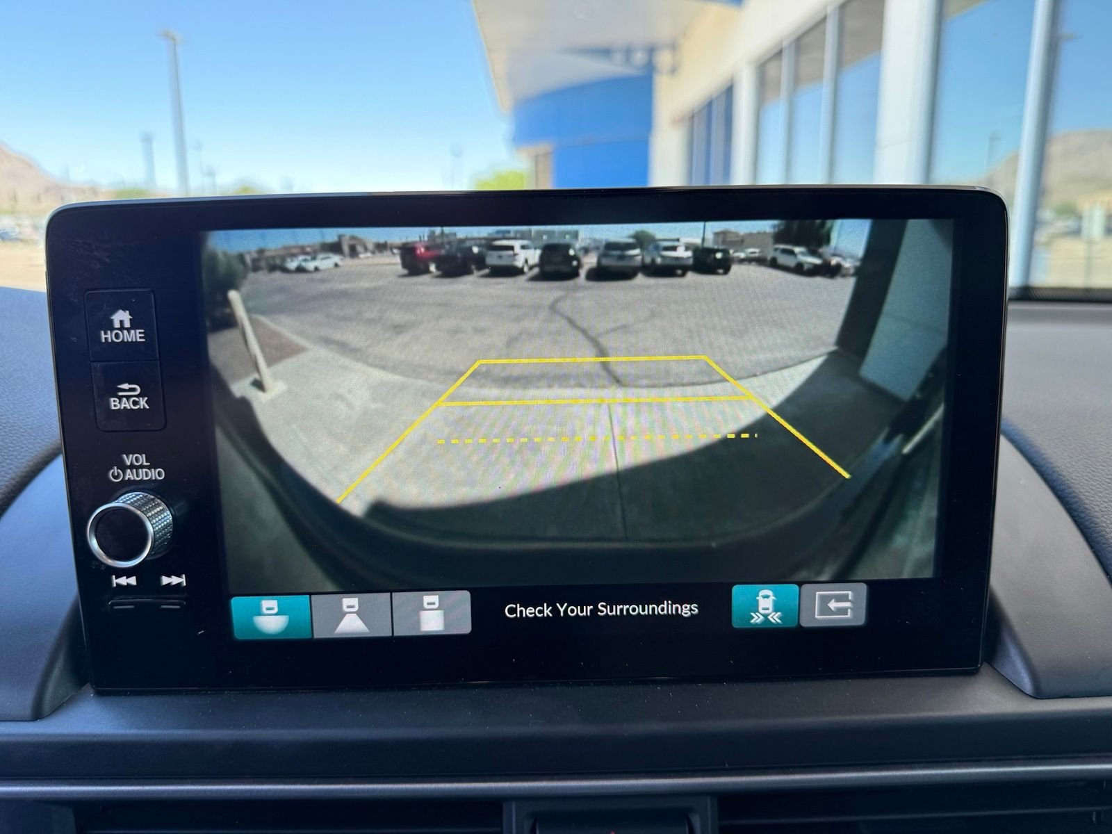 2025 Honda Pilot EX-L - Photo 24