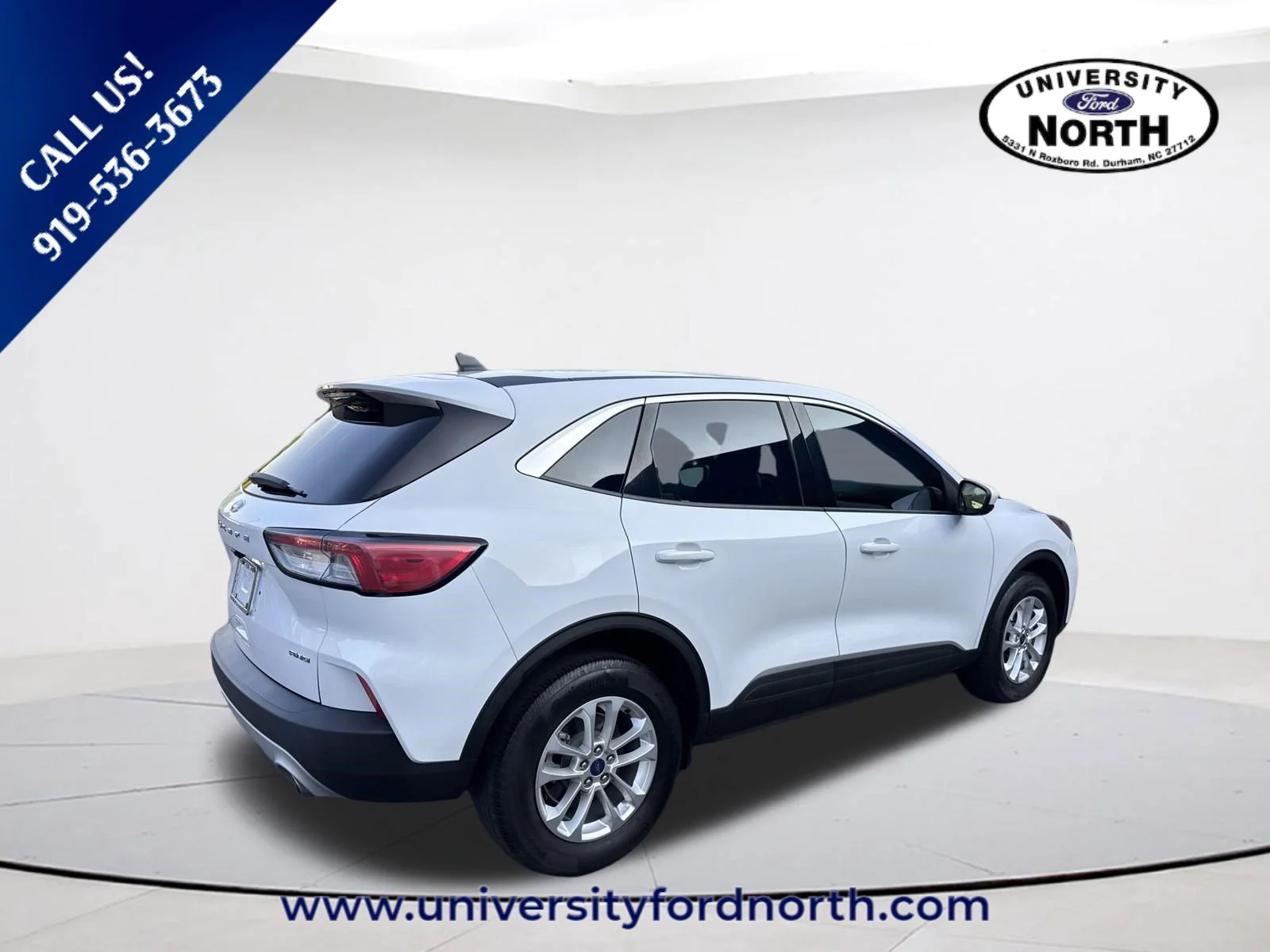 Used 2021 Oxford White Ford SE image 7