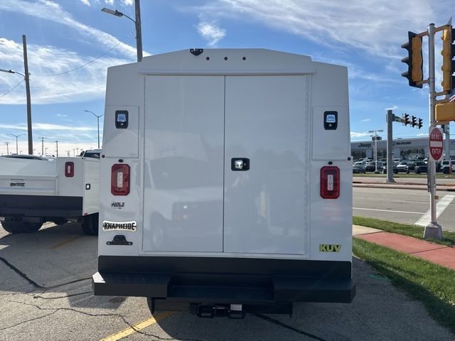 New 2025 Summit White Chevrolet 1WT image 5