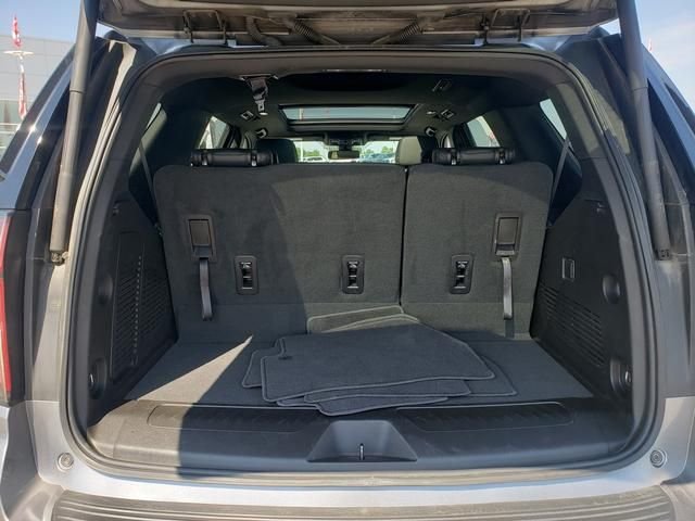 Used 2022 Gray Chevrolet LT image 7