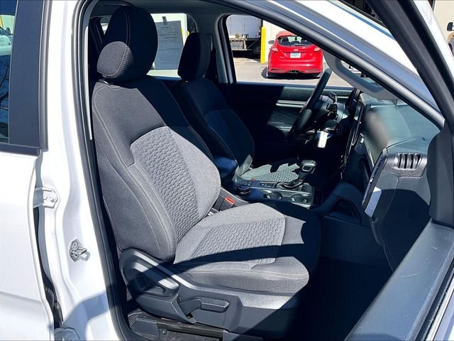 Used 2025 White Ford XL image 7