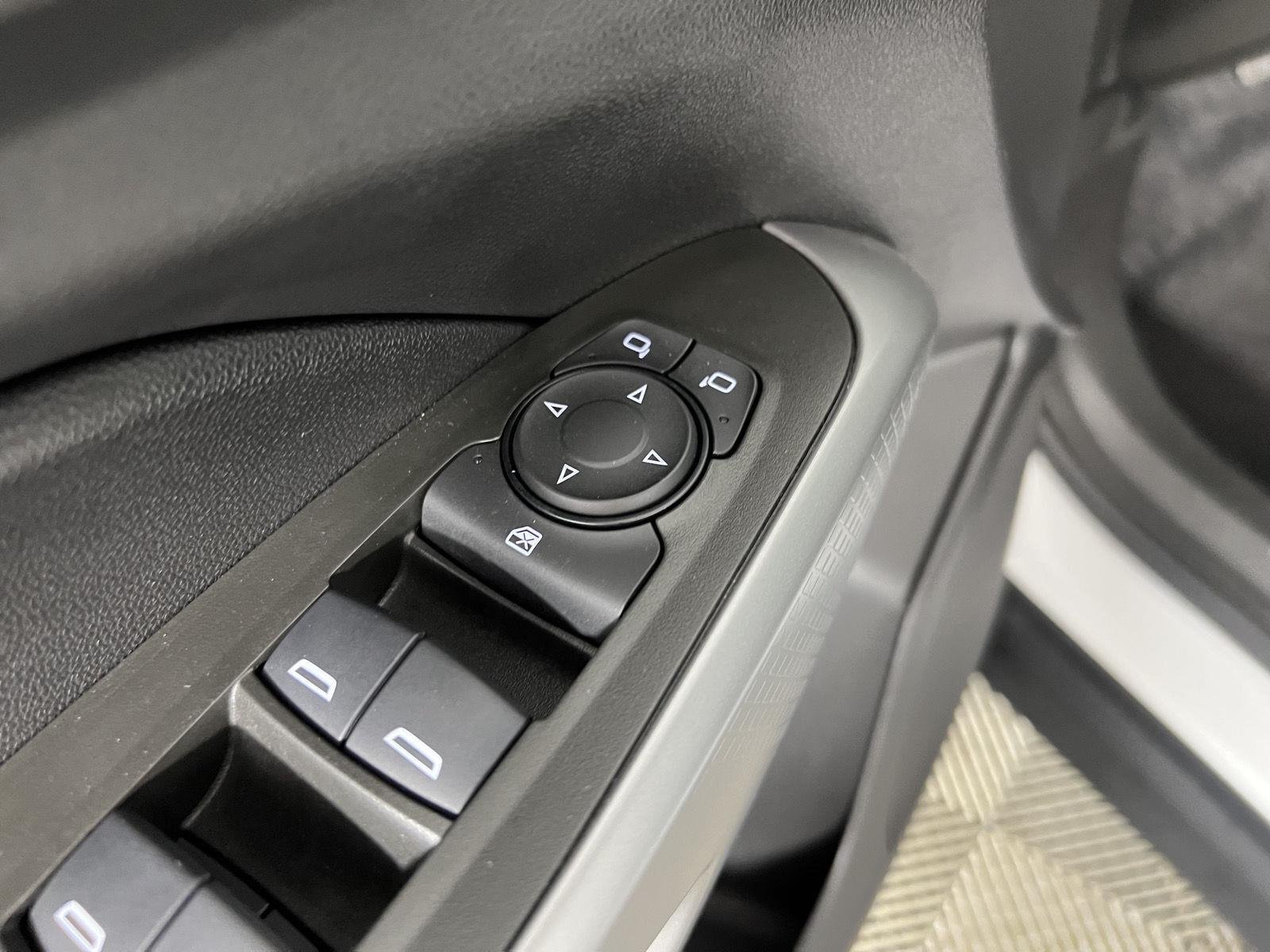 Used 2024 Summit White Chevrolet LS image 34