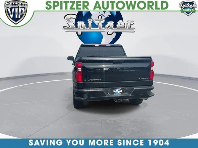 Used 2021 Black Chevrolet Custom image 8
