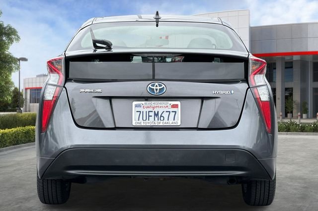 Used 2016 Gray Toyota Two image 5