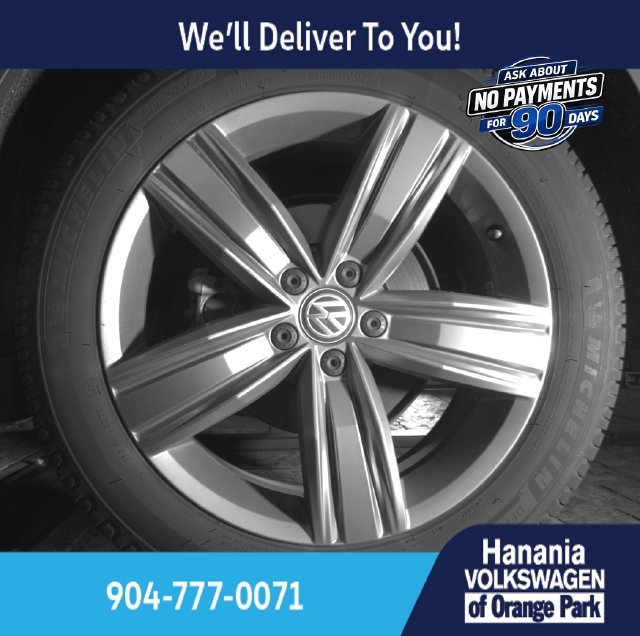 Used 2020 Blue Volkswagen 2.0T SEL image 30