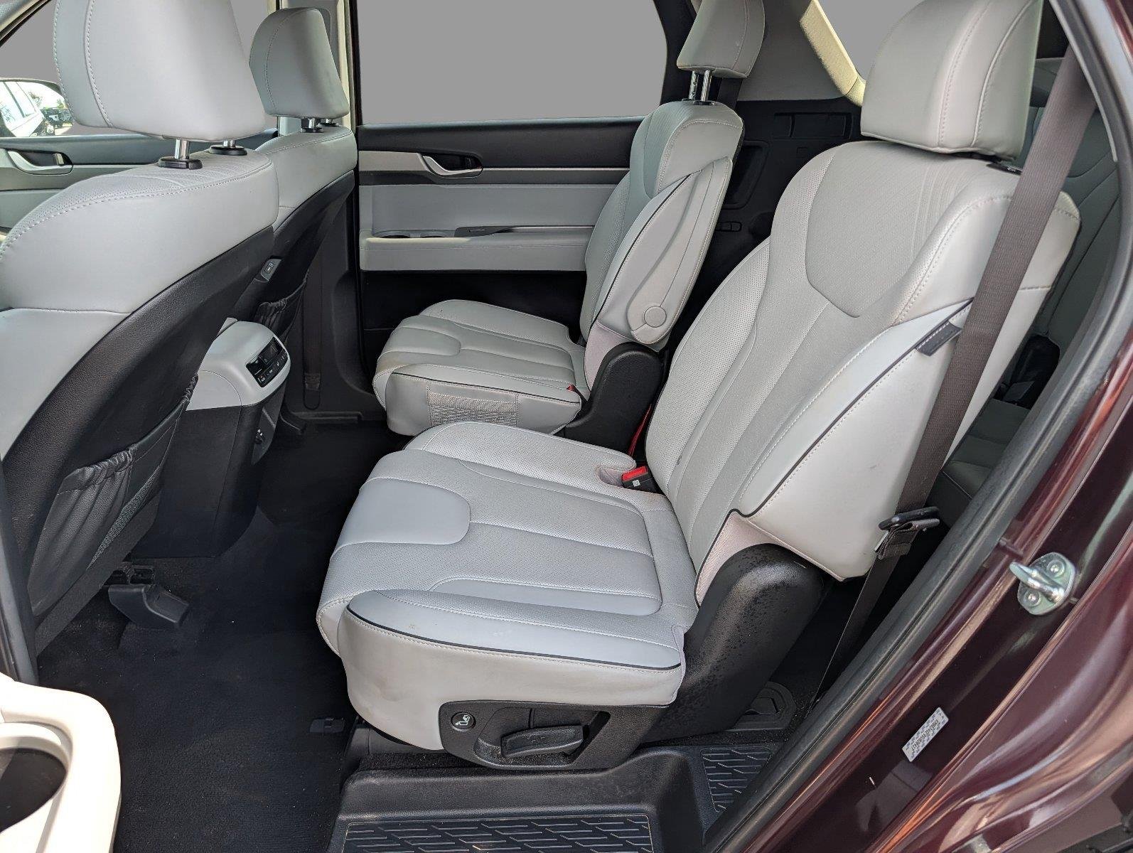 Used 2025 Sierra Burgundy Hyundai SEL image 31