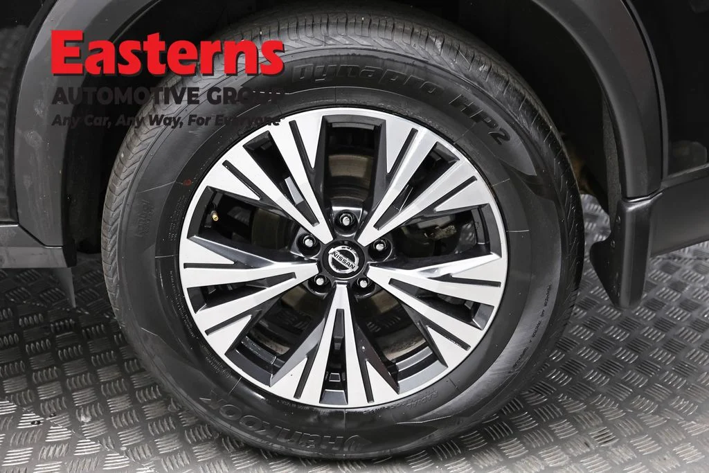 Used 2021 Black Nissan SV image 8
