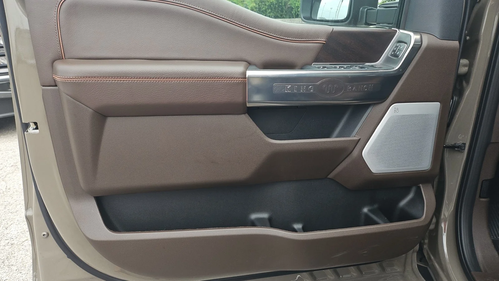 New 2026 Marsh Gray Ford King Ranch 4WD image 13