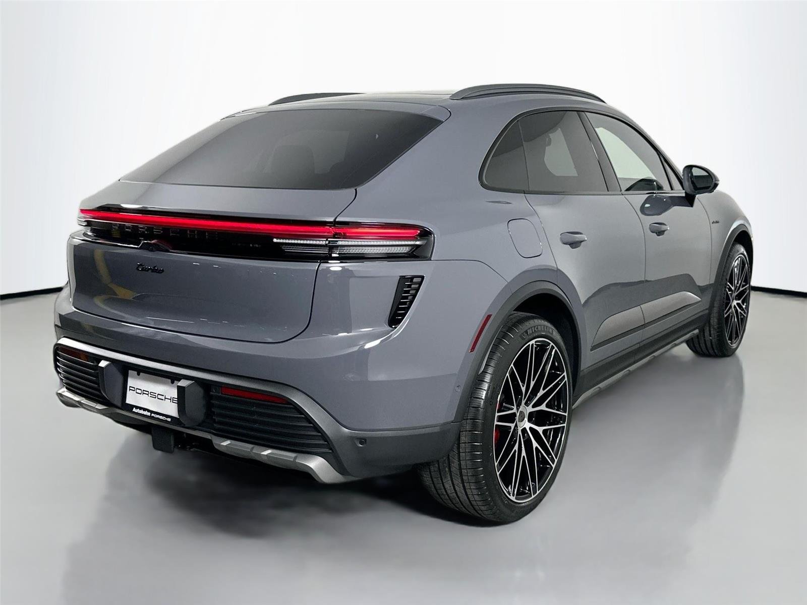 New 2025 Slate Grey Neo Porsche  image 7
