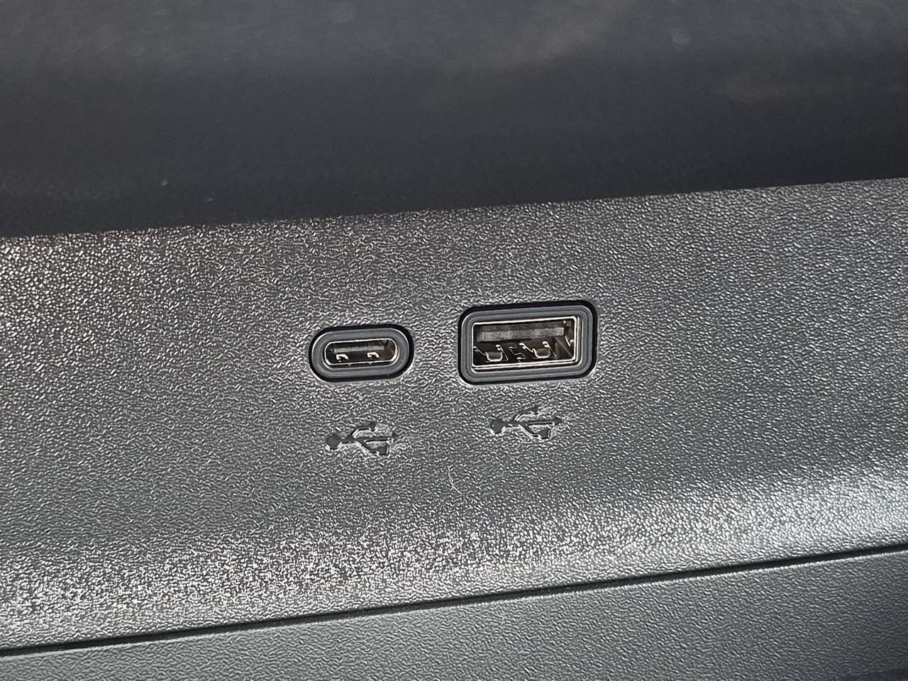 2027 Chevrolet Equinox LT - Photo 35